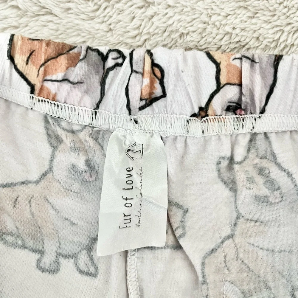 Fur Of Love gently pre
